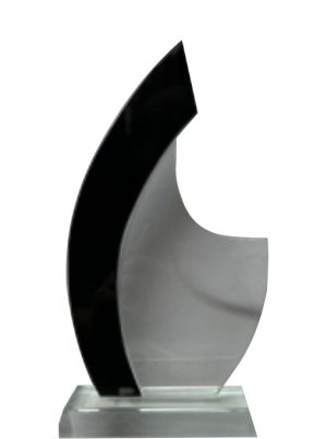 GLASS TROPHY 180mm CLEAR & BLACK (NETT)